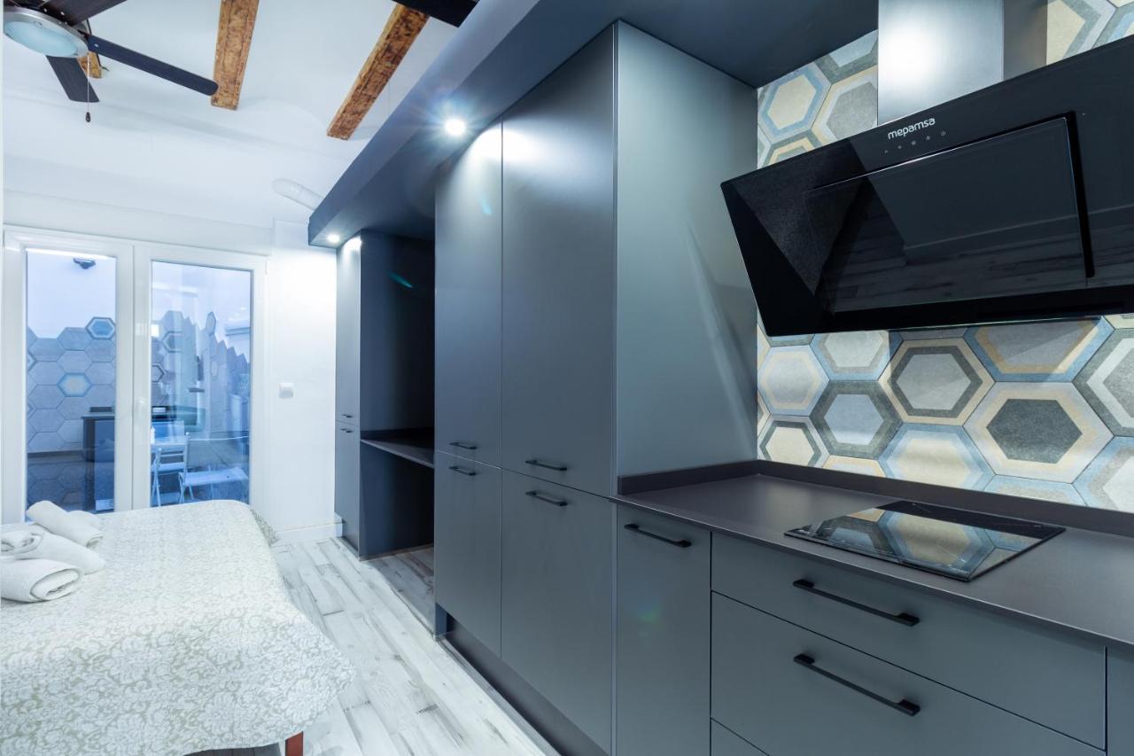 Chic Estudio Privado Al Lado De La Playa 瓦伦西亚 外观 照片